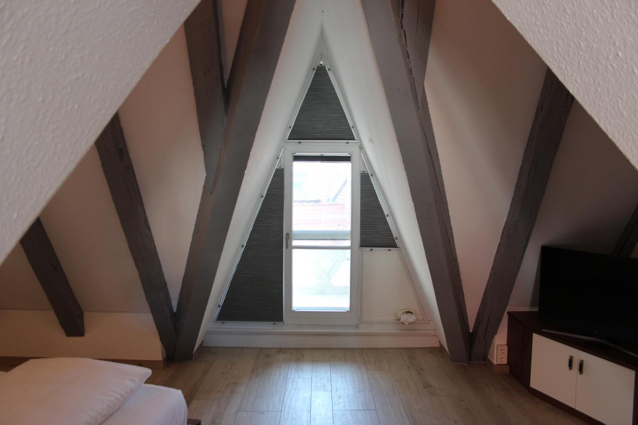 Hotel Schmales Haus Ulm Eksteriør bilde